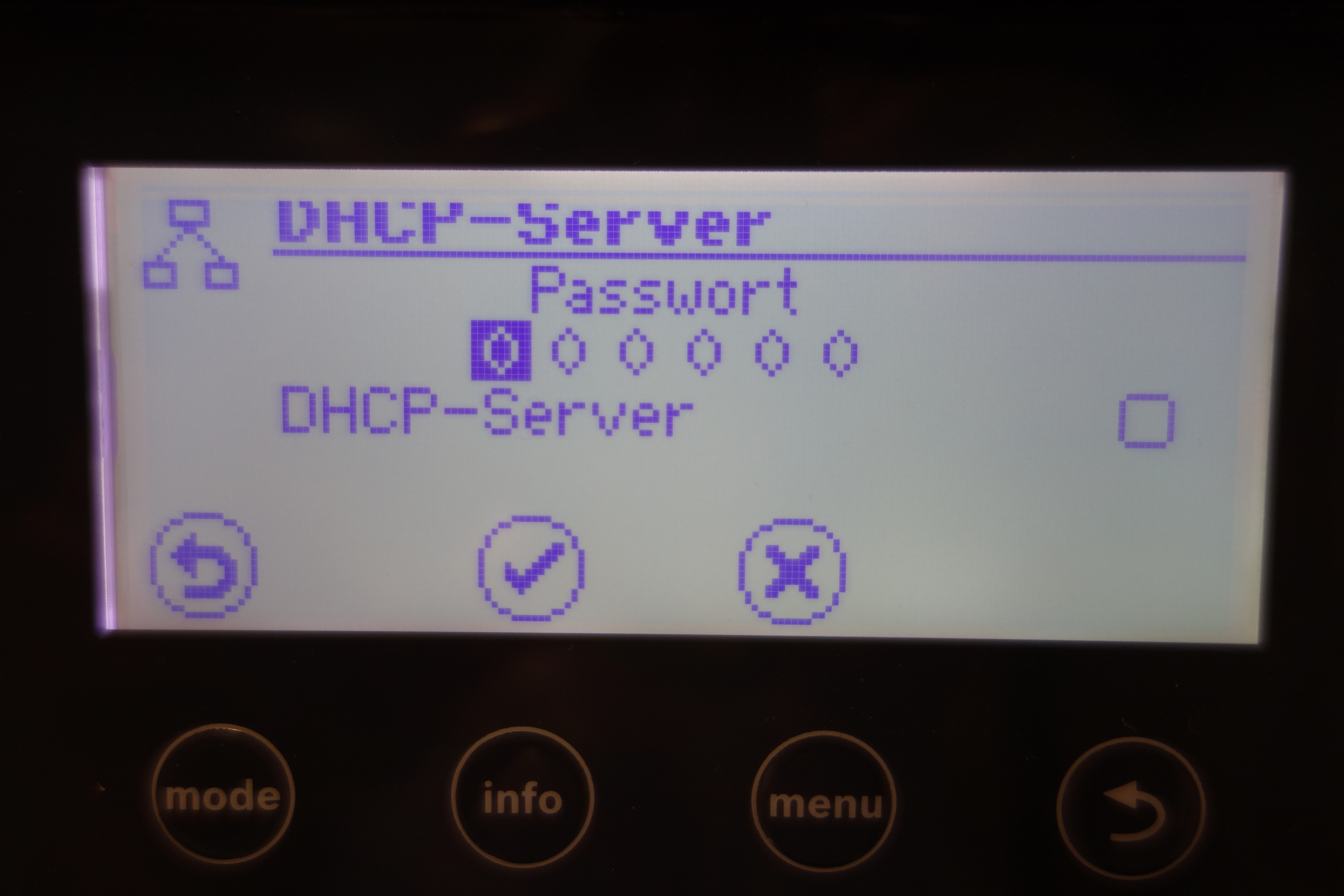 Bild 12: DHCP-Server der Logatherm deaktivieren